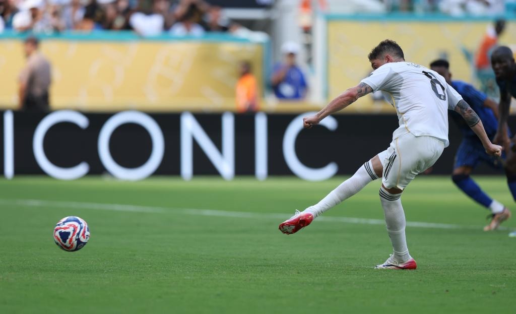 胡荷韬：现在膝盖还有很多问题；已不把自己看作年轻球员了