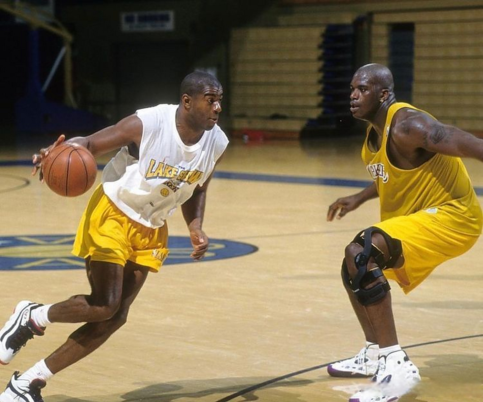 也是对整个 也是对整个