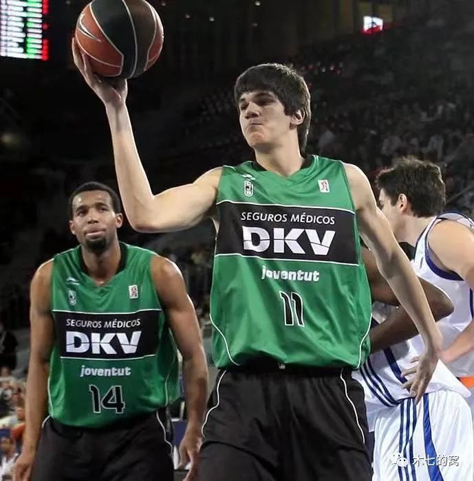 体育全省深化足球领域体教融合暨全国足球发展重点城市建设工作推进会议召开