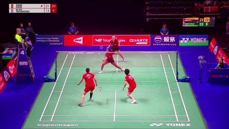 3桶球顶1克黄金两年涨幅100%羽毛球为啥越来越贵